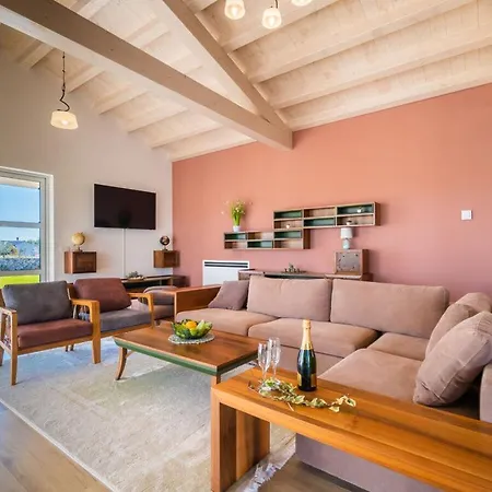 Arkaim Comfortable Holiday Divšići